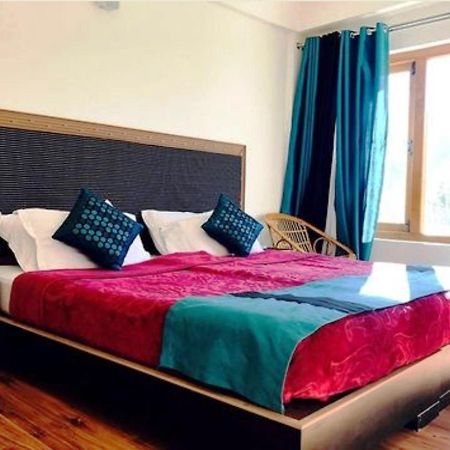 Готель Himalayan Residency Ladakh Лех Екстер'єр фото
