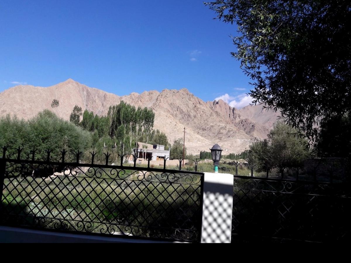 Готель Himalayan Residency Ladakh Лех Екстер'єр фото