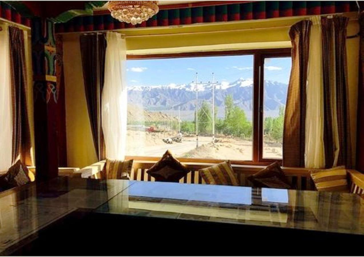Готель Himalayan Residency Ladakh Лех Екстер'єр фото